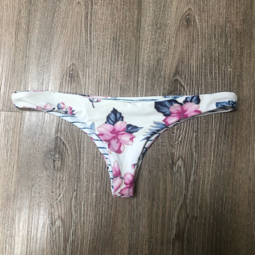 Frankies bikini bottoms